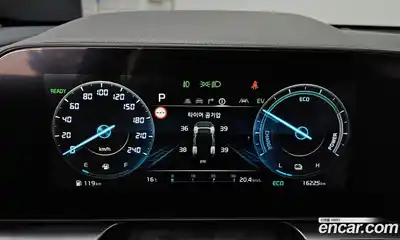 Kia Niro 2025 1.6 гидро в Москве № 1244925, миниатюра 8