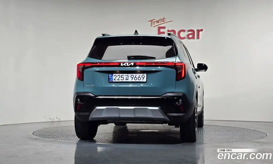 Kia Seltos 2024 1.6 гидро в Москве № 1244941, фото 4
