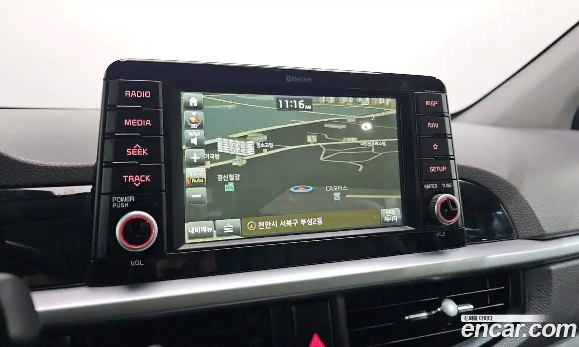 Kia Morning 2018 1.0 Автомат в Москве № 1245059, фото 17