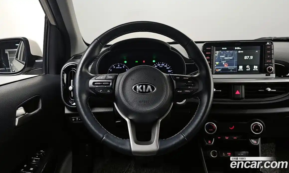 Kia Morning 2019 1.0 Автомат в Москве № 1245173, фото 12