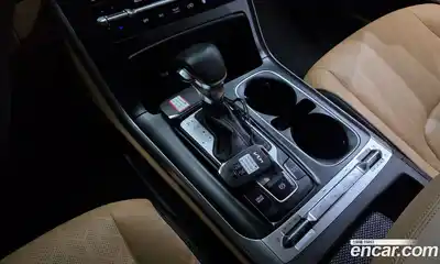 Kia Canival 2022 2.2 Автомат в Москве № 1245348, миниатюра 9