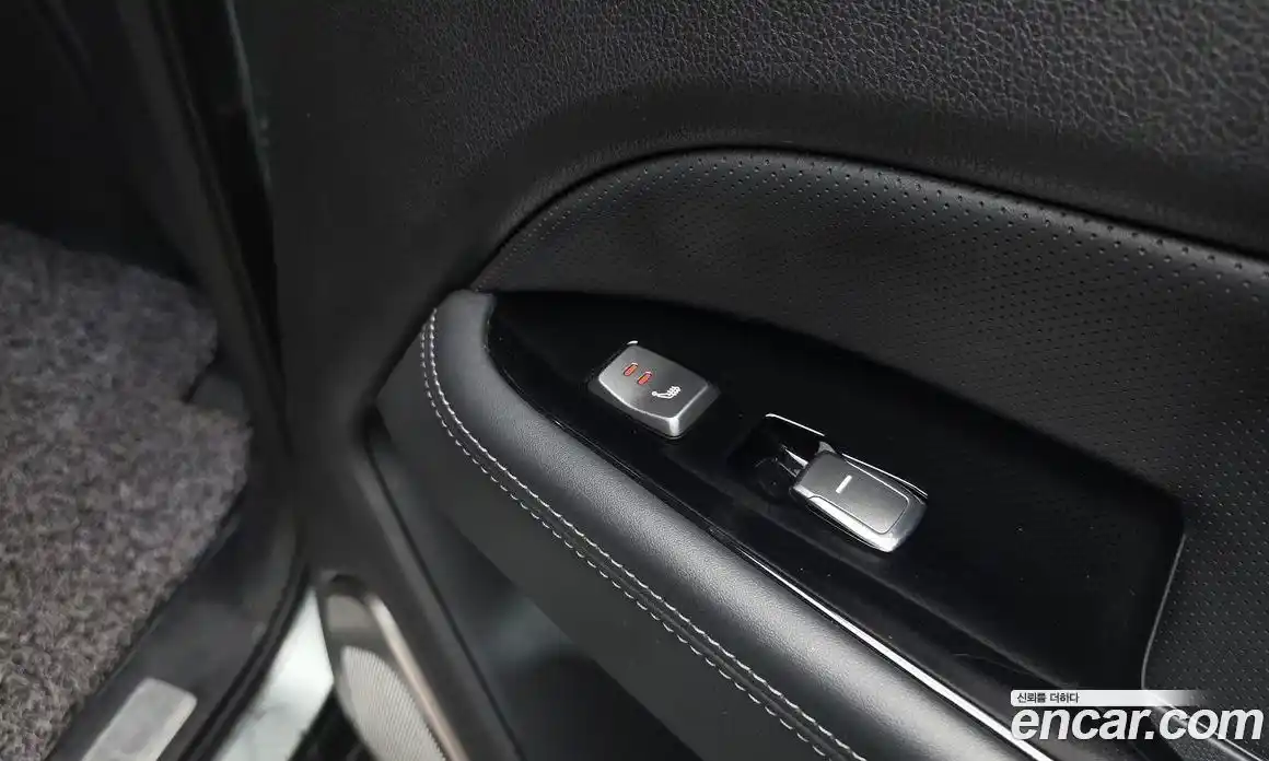 SsangYong Rexton 2018 2.2 Автомат в Москве № 1245871, фото 19