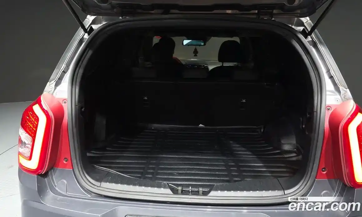 SsangYong TIBOLI 2018 1.6 Автомат в Москве № 1246228, фото 20