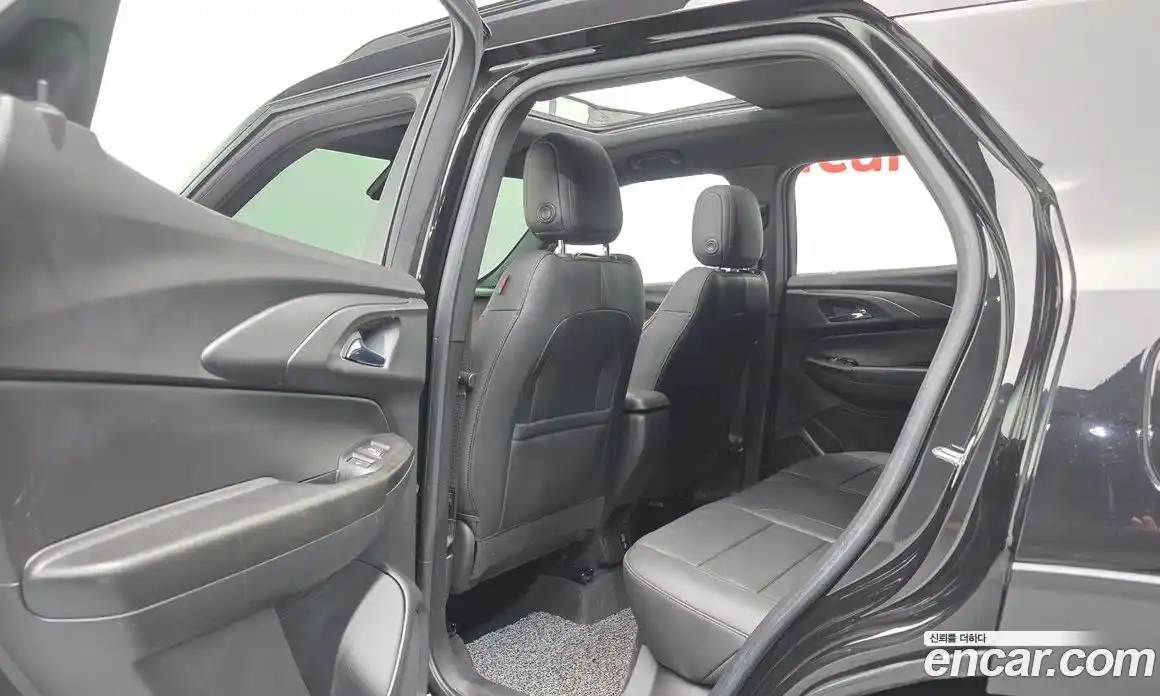 Chevrolet TrailBlazer 2022 1.3 Автомат в Москве № 1246273, фото 17