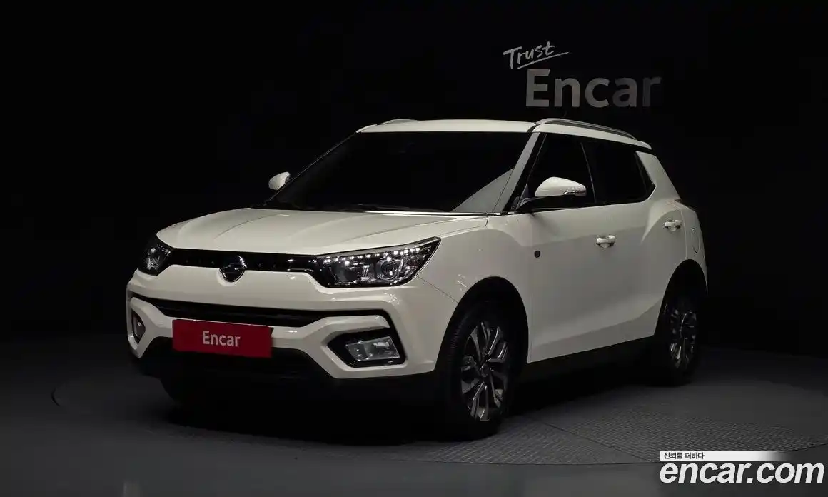 SsangYong TIBOLI 2018 1.6 Автомат в Москве № 1246314, фото 1