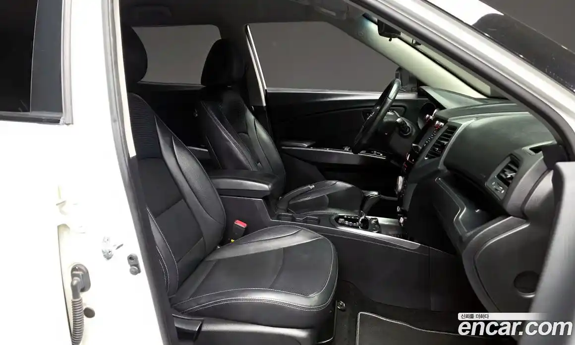 SsangYong TIBOLI 2018 1.6 Автомат в Москве № 1246314, фото 11