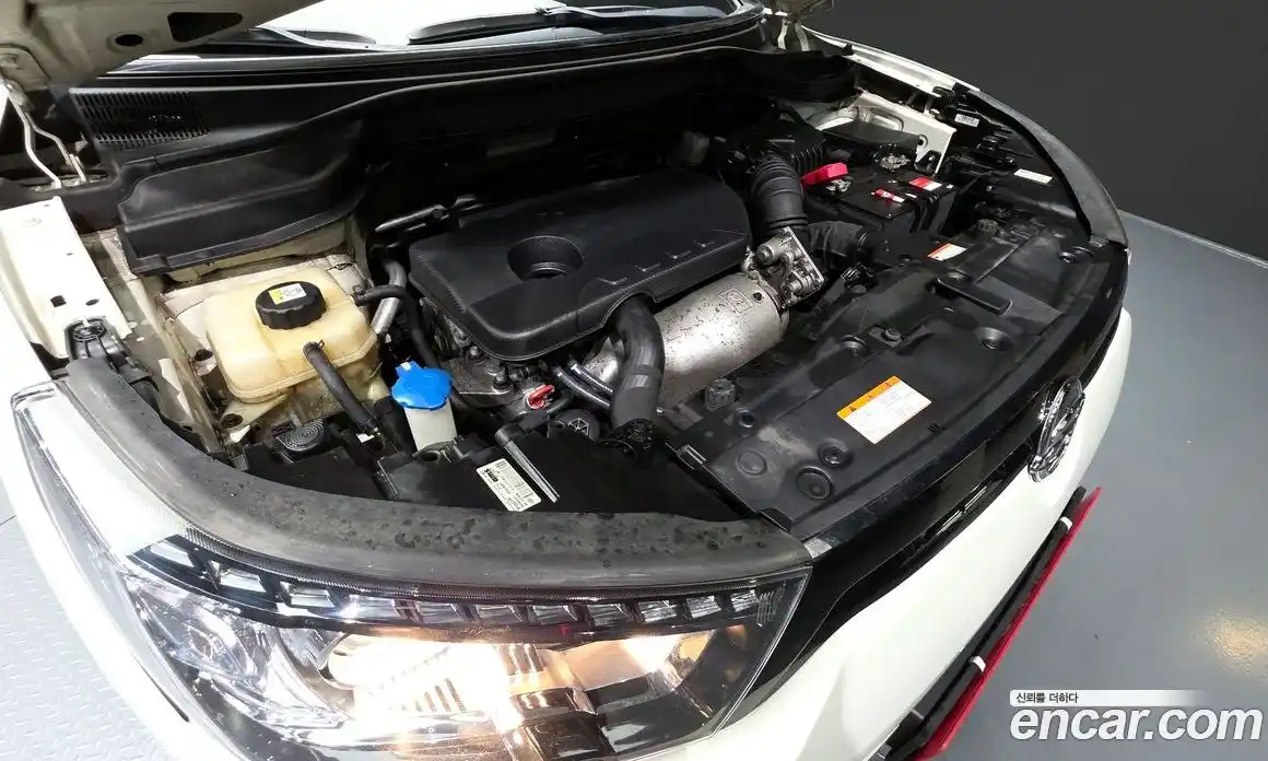 SsangYong TIBOLI 2018 1.6 Автомат в Москве № 1246314, фото 6