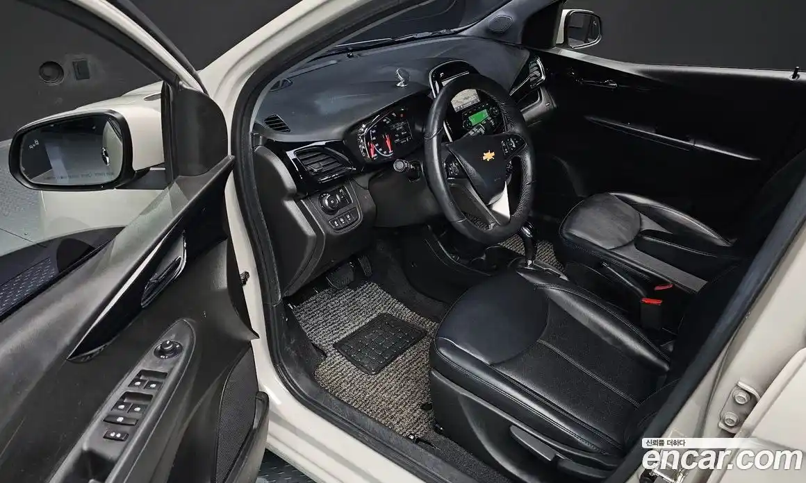 Chevrolet Spark 2018 1.0 гидро в Москве № 1246633, фото 11