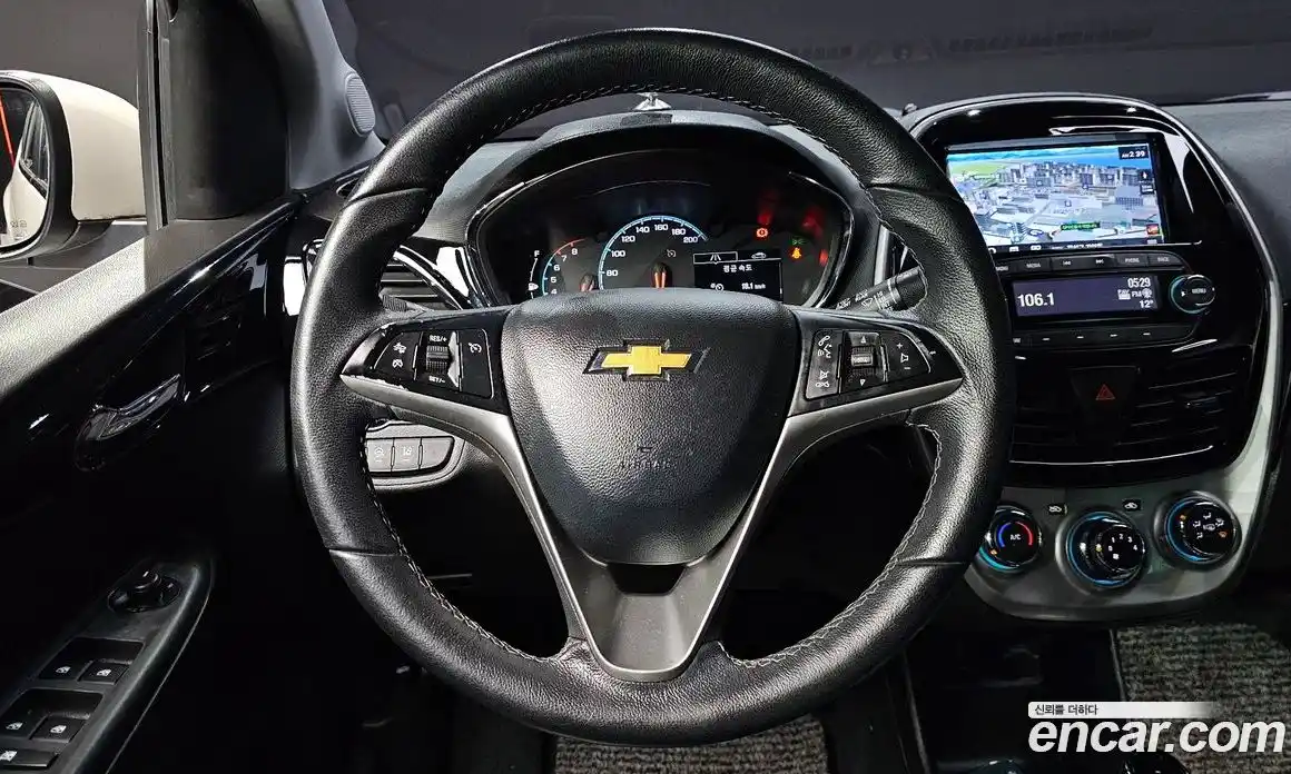 Chevrolet Spark 2018 1.0 гидро в Москве № 1246633, фото 13