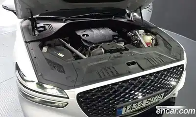 Genesis GV70 2022 2.5 гидро в Москве № 1248443, миниатюра 6