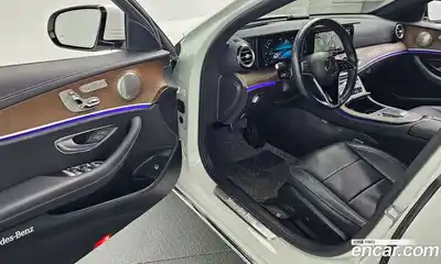 Mercedes-Benz E-Class 2021 2.0 гидро в Москве, миниатюра 11