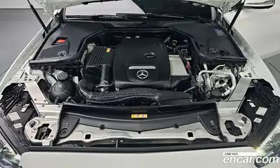 Mercedes-Benz E-Class 2021 2.0 гидро в Москве, миниатюра 6