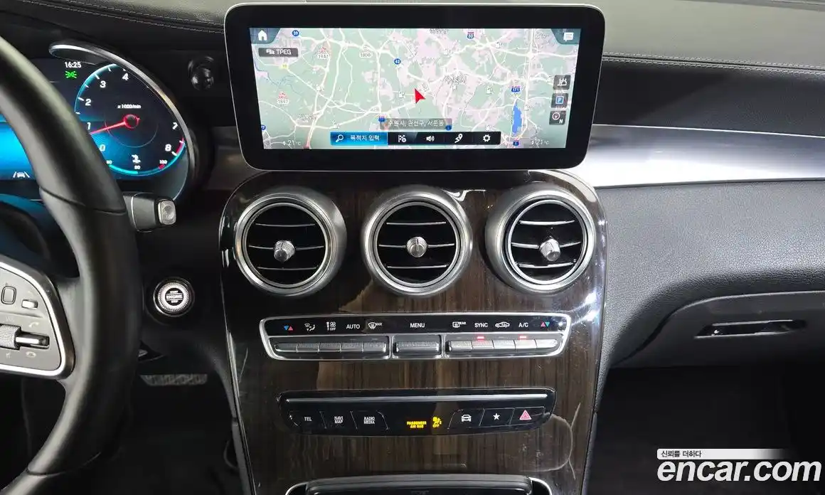 Mercedes-Benz GLC-Class 2020 2.0 гидро в Москве № 1249024, фото 13