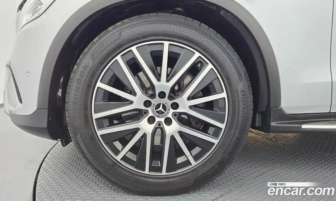 Mercedes-Benz GLC-Class 2020 2.0 гидро в Москве № 1249024, фото 4