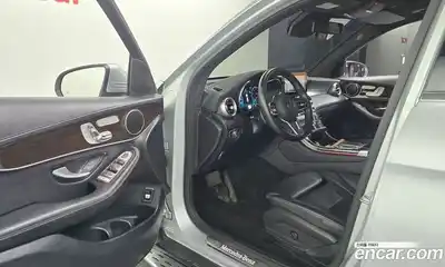 Mercedes-Benz GLC-Class 2020 2.0 гидро в Москве № 1249024, миниатюра 9