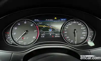 Audi S7 2016 4.0 гидро в Москве № 1249505, миниатюра 8