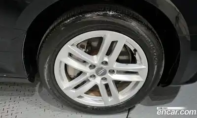 Audi A4 2016 2.0 гидро в Москве № 1249684, миниатюра 5