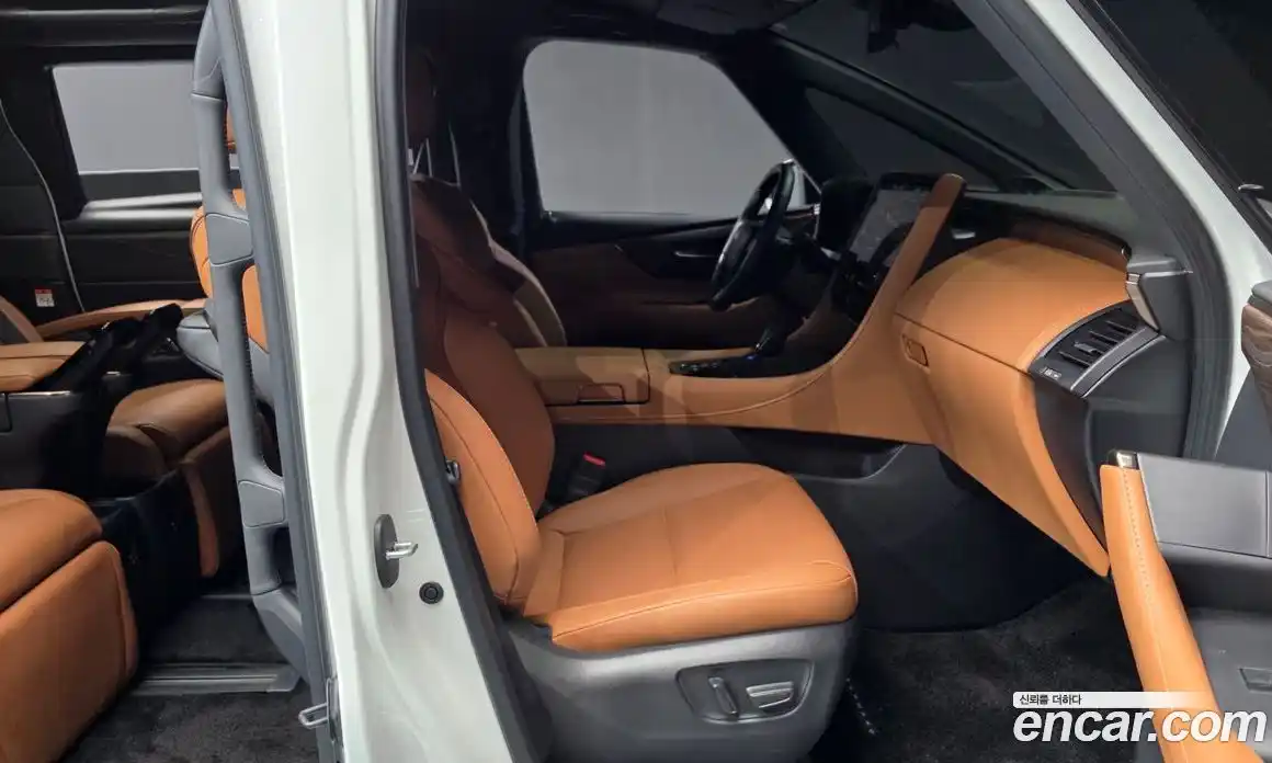 Toyota Alphard 2024 2.5 гидро в Москве № 1249837, фото 11