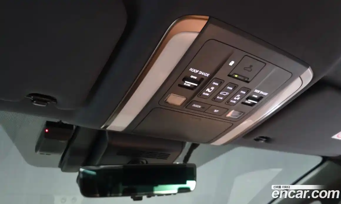 Toyota Alphard 2024 2.5 гидро в Москве № 1249837, фото 18