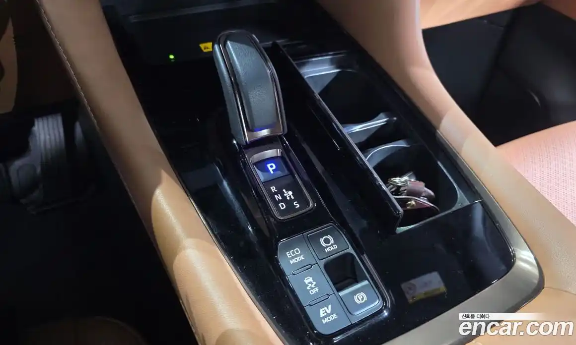 Toyota Alphard 2024 2.5 гидро в Москве № 1249837, фото 9