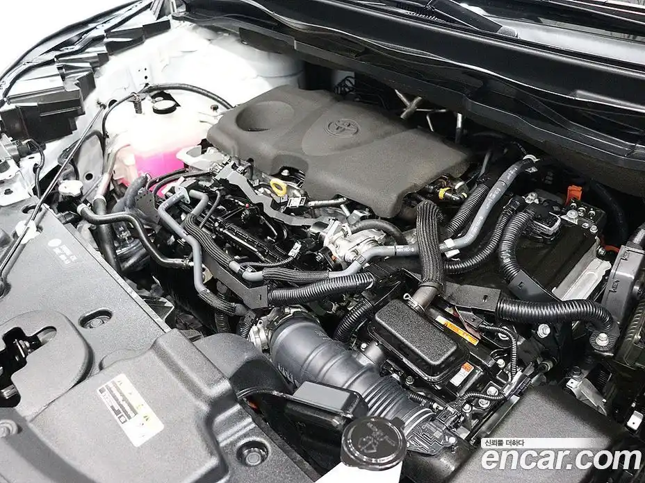 Toyota Sienna 2023 2.5 гидро в Москве № 1250209, фото 19
