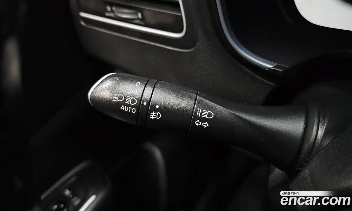 Renault QM6 2017 2.0 гидро в Москве № 1250339, фото 18