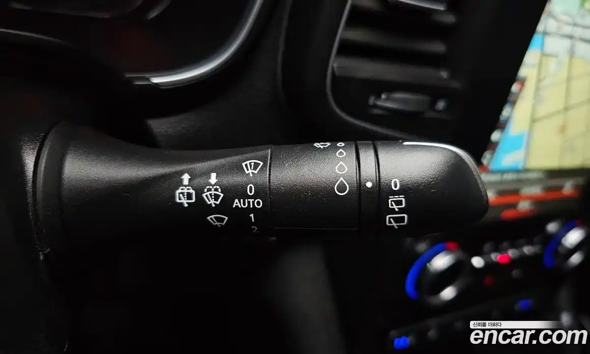Renault QM6 2017 2.0 гидро в Москве № 1250339, фото 20