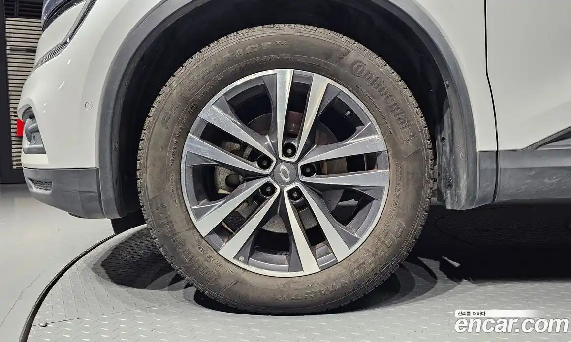 Renault QM6 2017 2.0 гидро в Москве № 1250339, фото 5