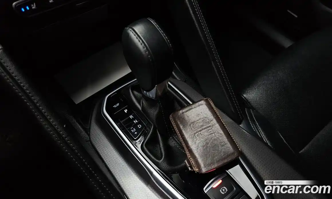 Renault QM6 2017 2.0 гидро в Москве № 1250339, фото 9