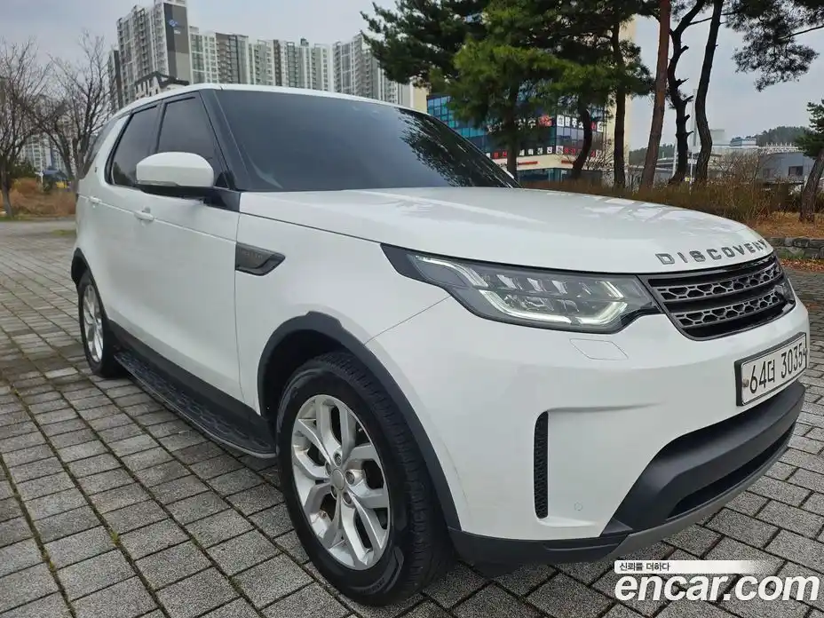 Land Rover Discovery 2018 2.0 гидро в Москве № 1250664, фото 3