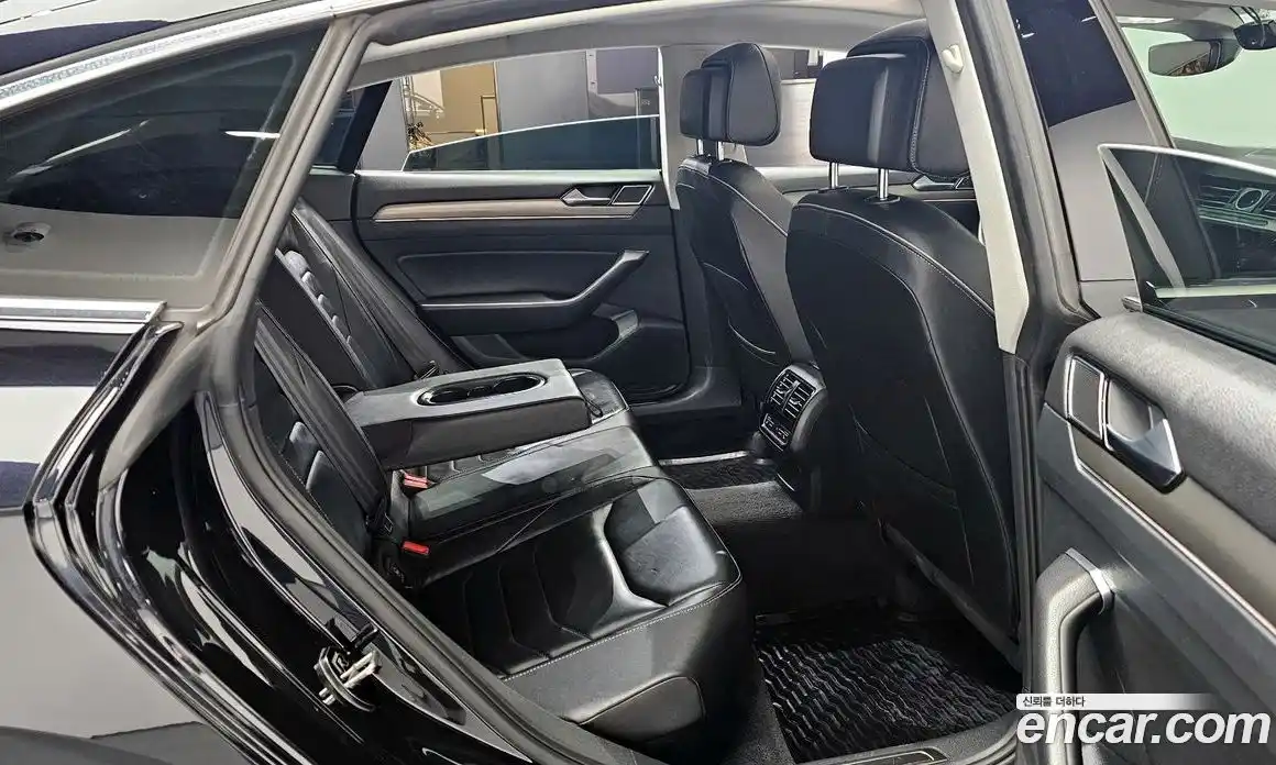 Volkswagen Arteon 2019 2.0 гидро в Москве № 1251441, фото 11