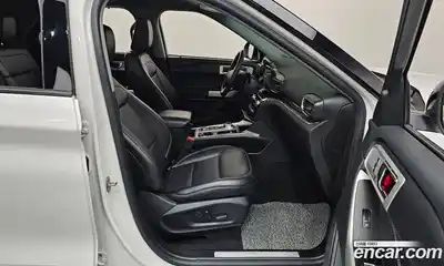 Ford Explorer 2022 2.3 гидро в Москве № 1252555, миниатюра 11