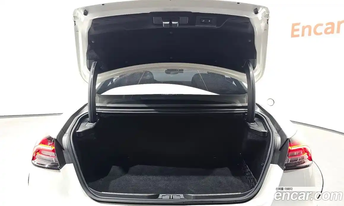 Maserati Quattroporte 2018 3.0 гидро в Москве № 1253303, фото 20