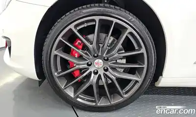 Maserati Quattroporte 2018 3.0 гидро в Москве № 1253303, миниатюра 5