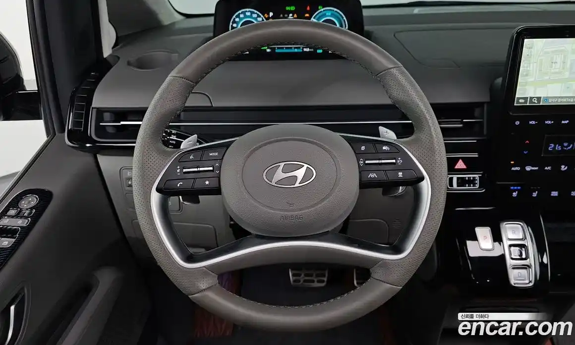 Hyundai Staria 2024 1.6 гидро в Москве № 1277947, фото 13