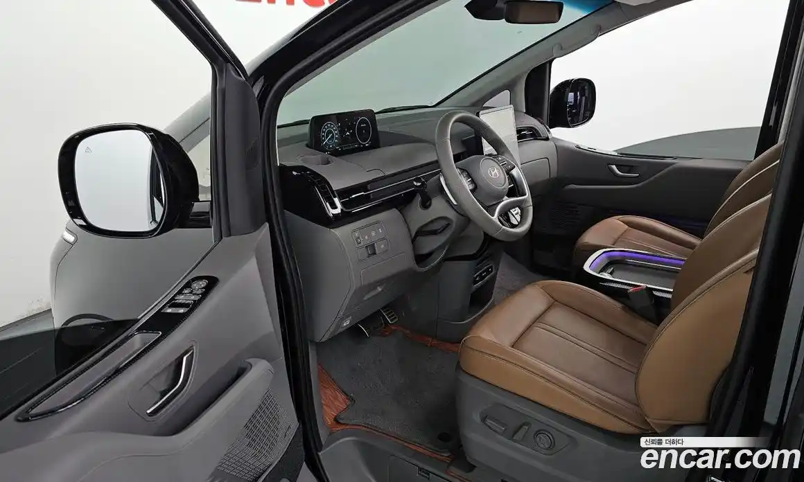 Hyundai Staria 2024 1.6 гидро в Москве № 1277947, фото 10