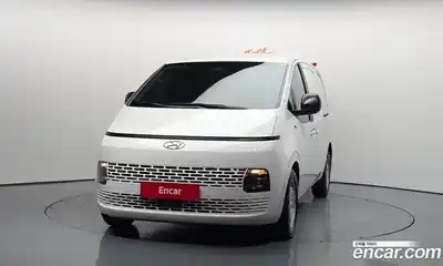 Hyundai Staria 2023 2.2 гидро в Москве № 1278004, миниатюра 3