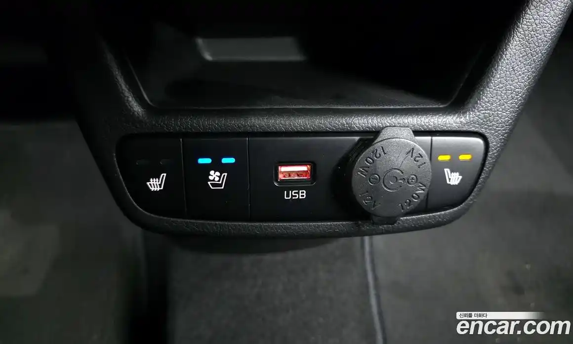 Kia Ray 2024 1.0 Автомат в Москве № 1278166, фото 18