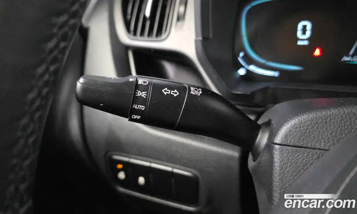 Kia Ray 2023 1.0 Автомат в Москве № 1278257, фото 15