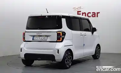 Kia Ray 2023 1.0 Автомат в Москве № 1278257, миниатюра 2