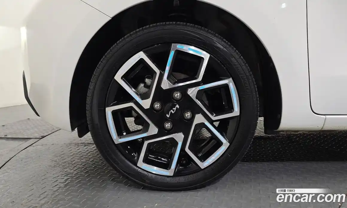 Kia Ray 2023 1.0 Автомат в Москве № 1278257, фото 5