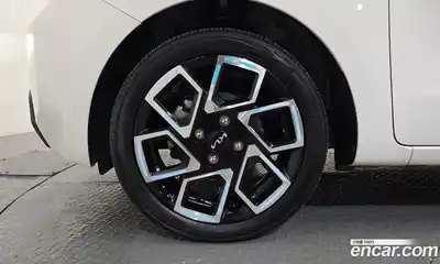 Kia Ray 2023 1.0 Автомат в Москве № 1278257, миниатюра 5