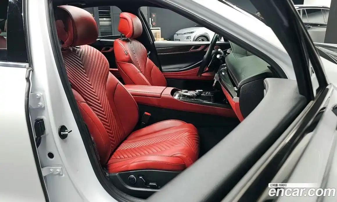 Genesis G80 2023 2.5 гидро в Москве № 1278285, фото 10