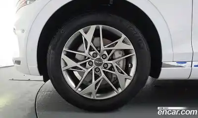 Genesis GV70 2023 2.5 гидро в Москве № 1278296, миниатюра 4