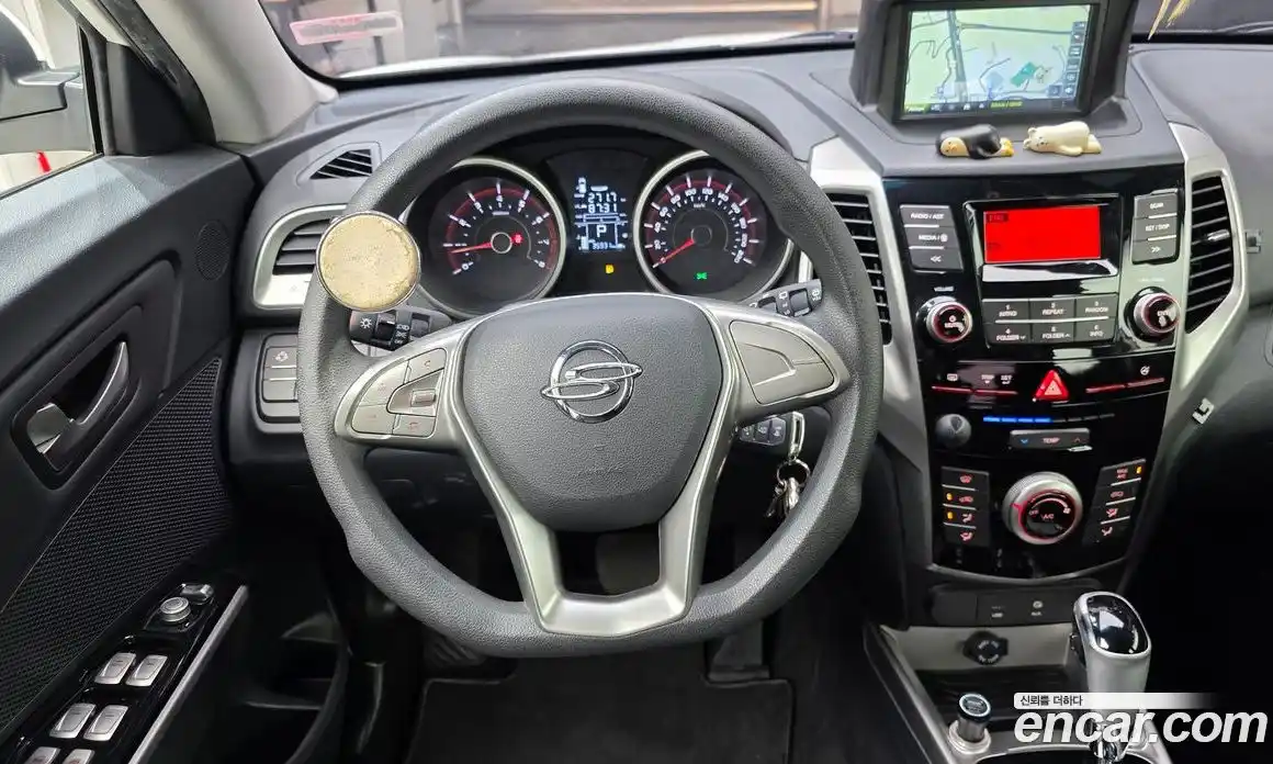 SsangYong TIBOLI 2015 1.6 Автомат в Москве № 1278434, фото 13