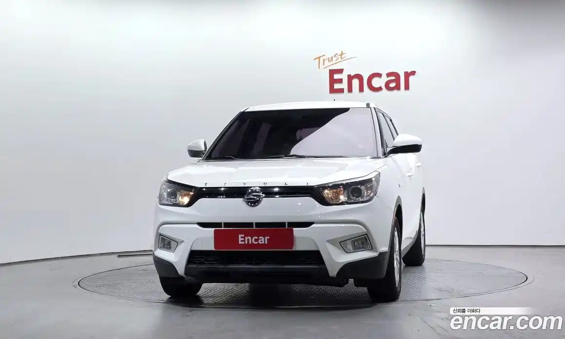 SsangYong TIBOLI 2015 1.6 Автомат в Москве № 1278434, фото 3