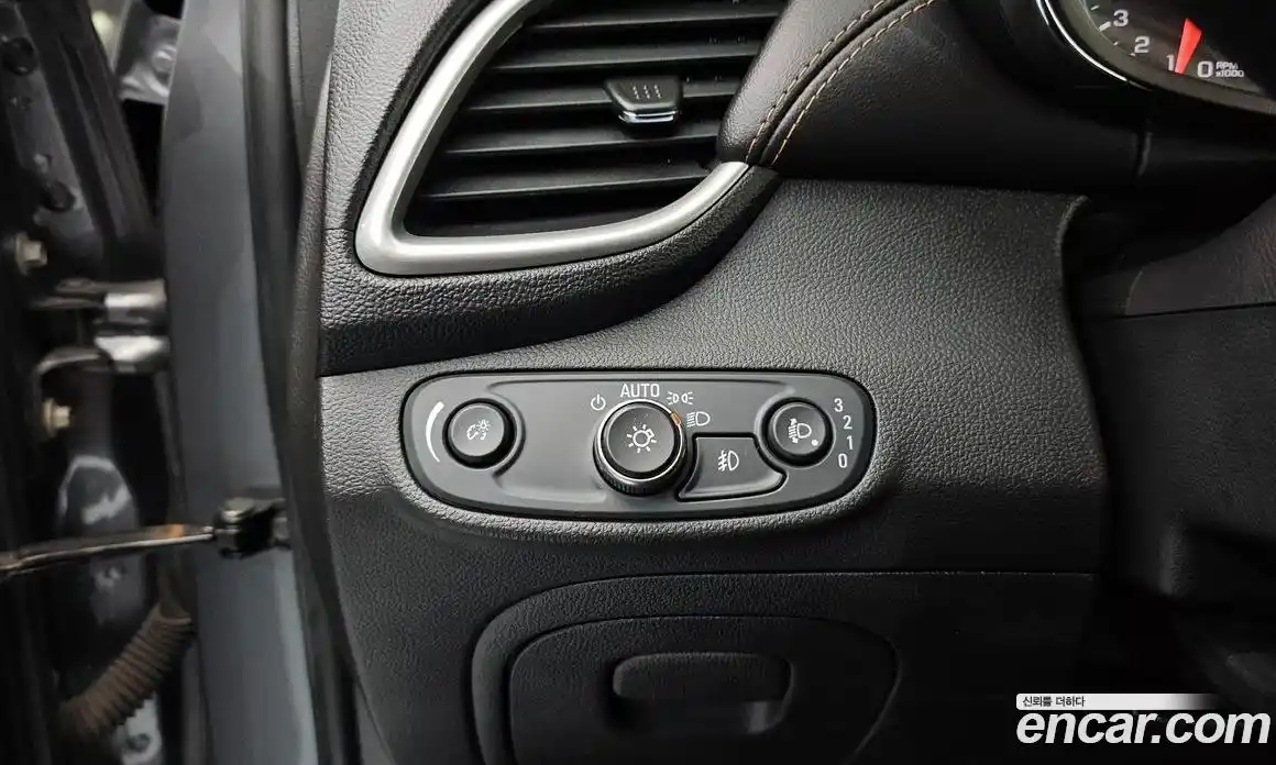 Chevrolet Trax 2018 1.4 гидро в Москве № 1278684, фото 17