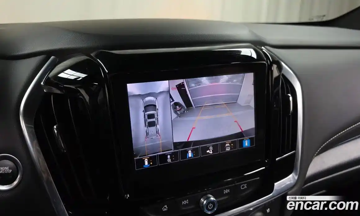 Chevrolet Traverse 2023 3.6 Автомат в Москве № 1278705, фото 16