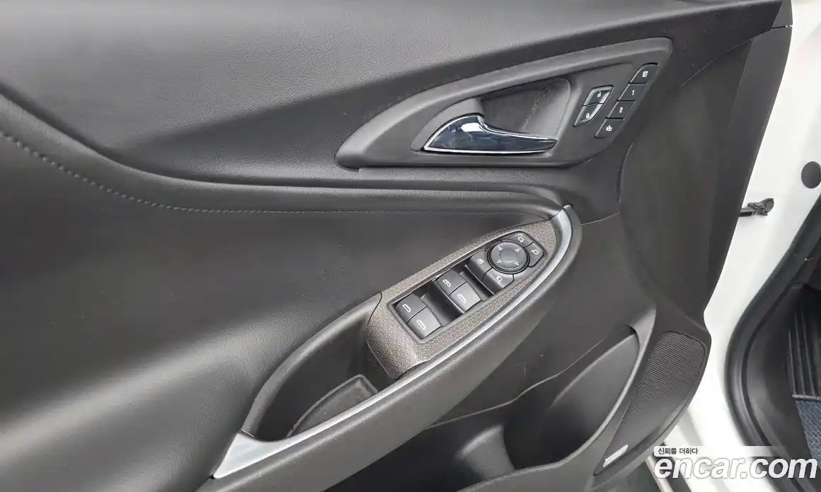 Chevrolet Malibu 2016 2.0 Автомат в Москве № 1278782, фото 17