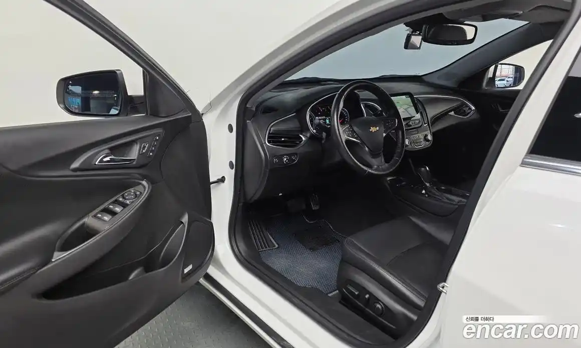 Chevrolet Malibu 2016 2.0 Автомат в Москве № 1278782, фото 10